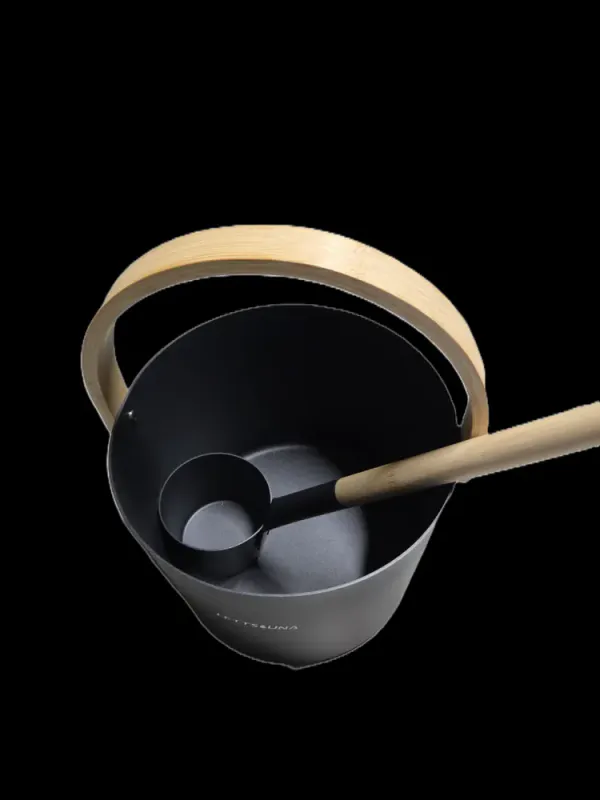 Vannbøtte og øse Lettsauna